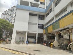 Boon Lay Shopping Centre (D22), Retail #589707621